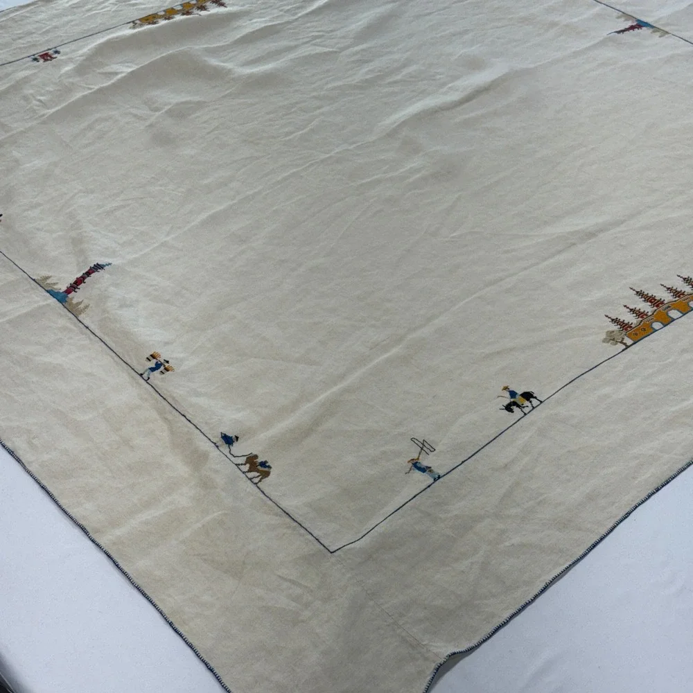 Unbranded handcrafted linen